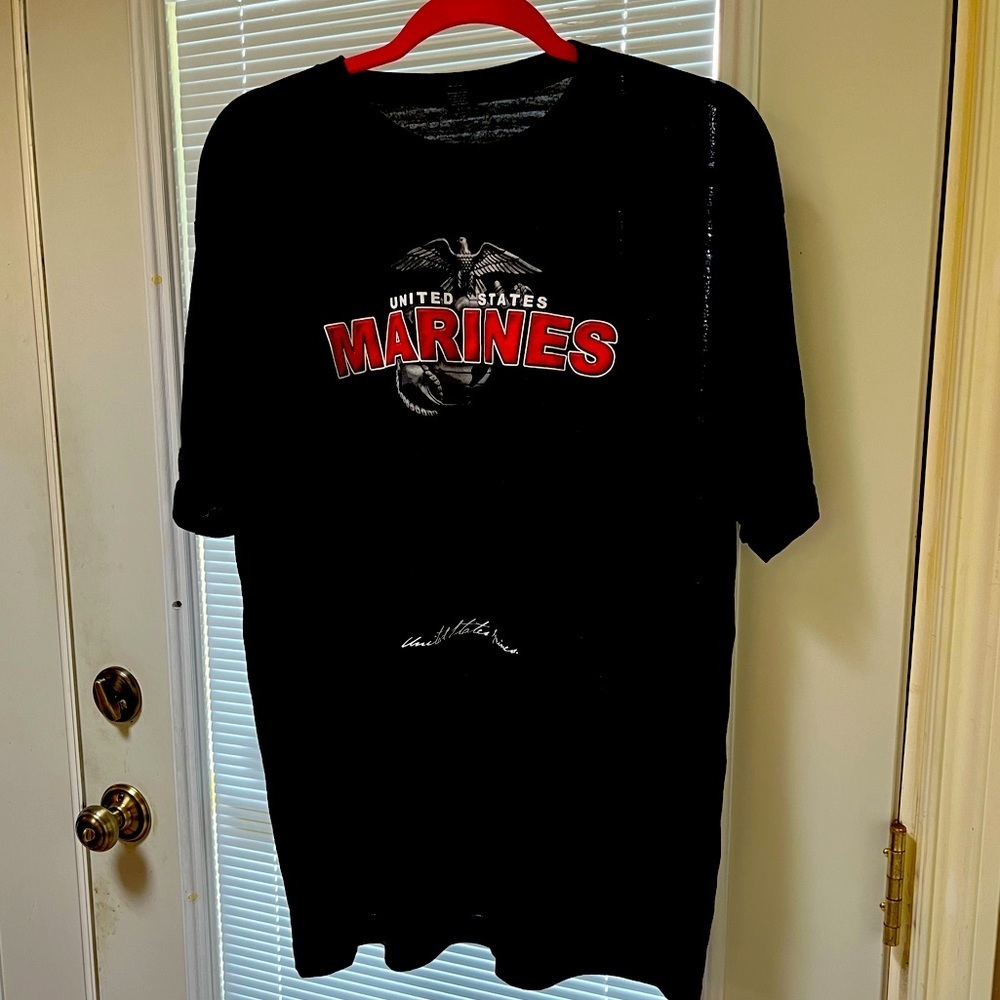 ACTUAL ISSUED MARINES TEE.  NWOT